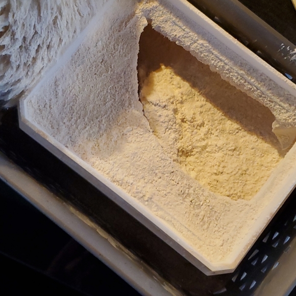 Norman Norell dusting powder - Picture 7 of 7